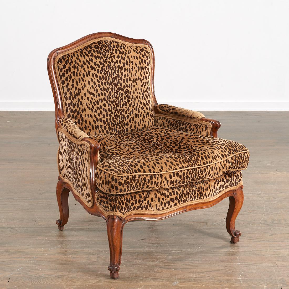 Louis XV walnut bergere (1 of 8)