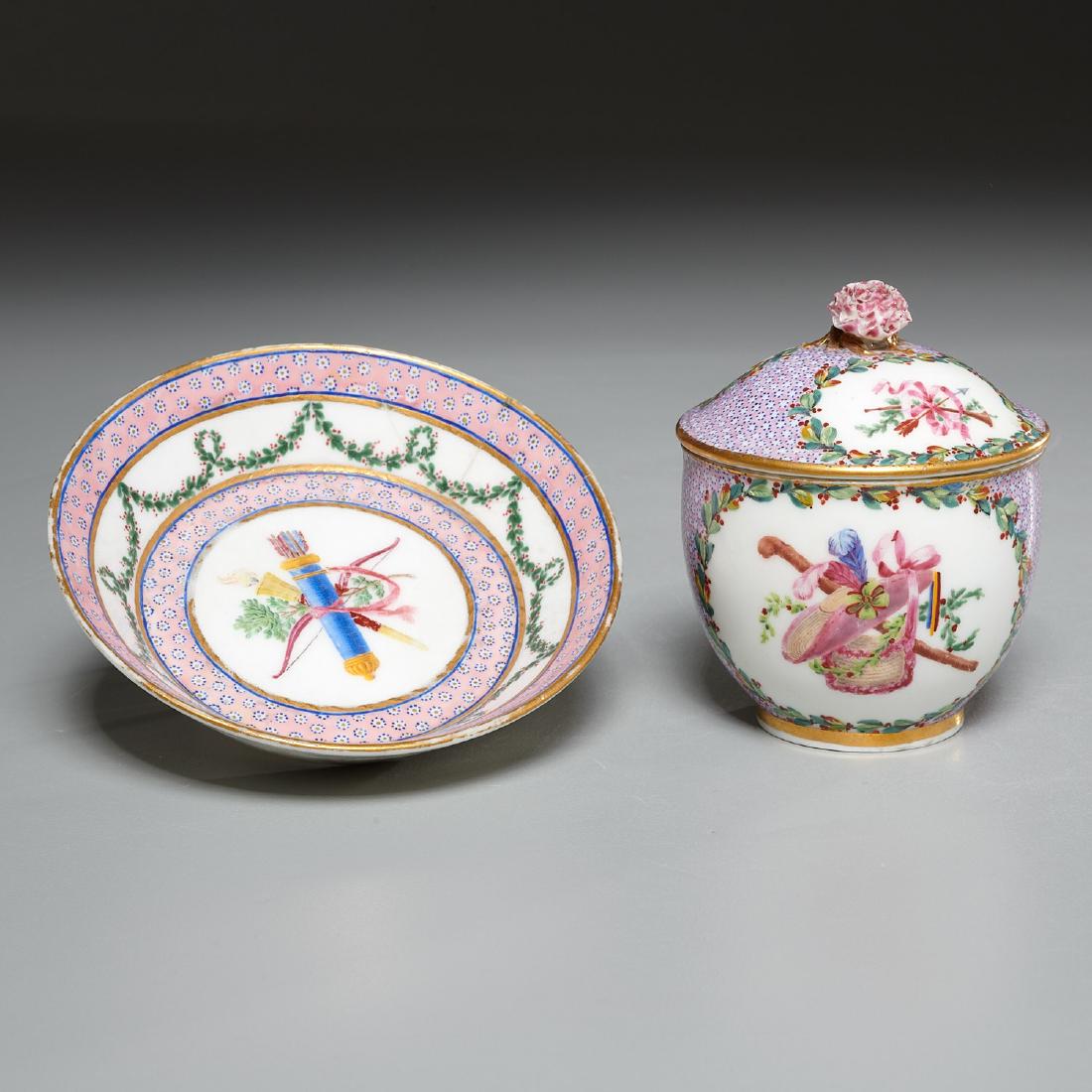 Vincennes/Sevres porcelain covered bowl and stand (1 of 10)