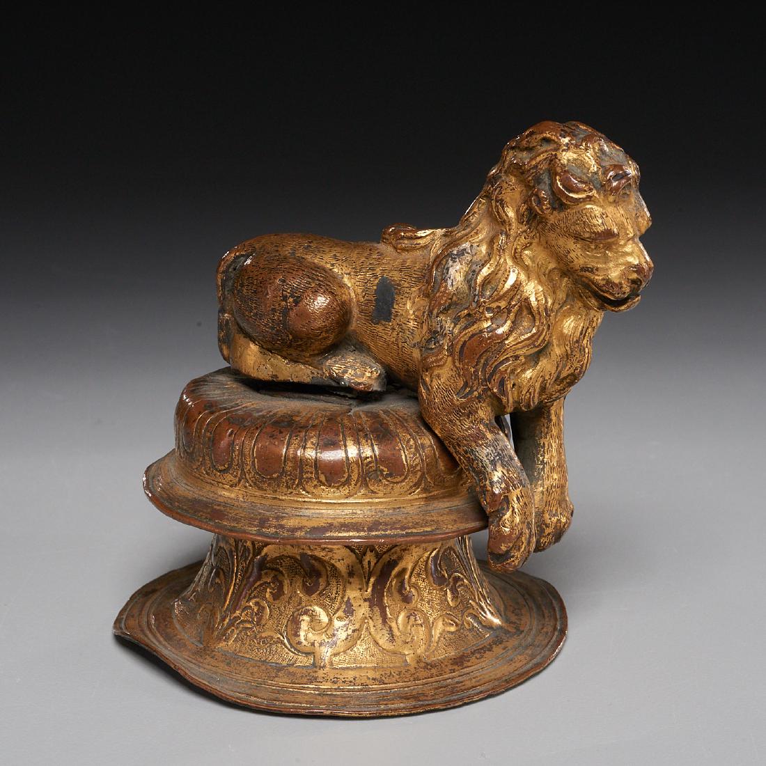 Antique Continental Augsburg gilt bronze lion (1 of 6)