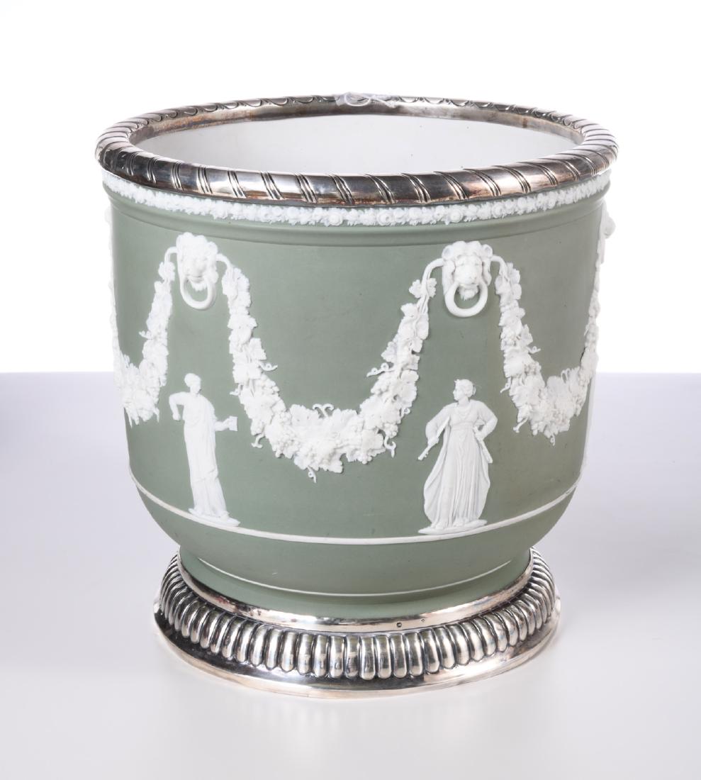 Wedgwood silver mounted green Jasper cache pot (1 of 10)