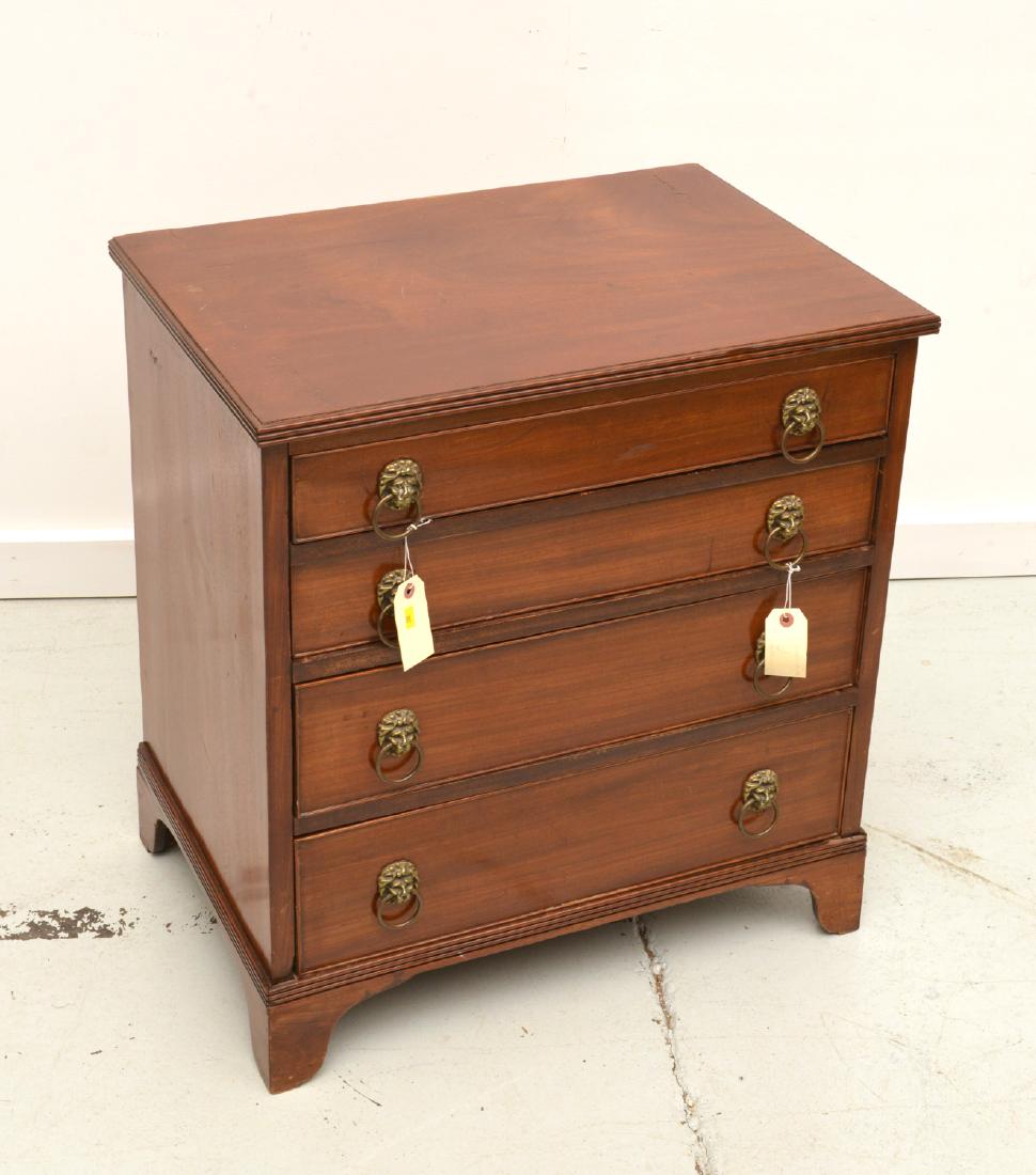 Regency mahogany bachelor's chest (1 of 5)