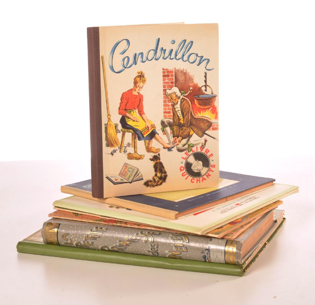 BOOKS (7) Vintage French children's books