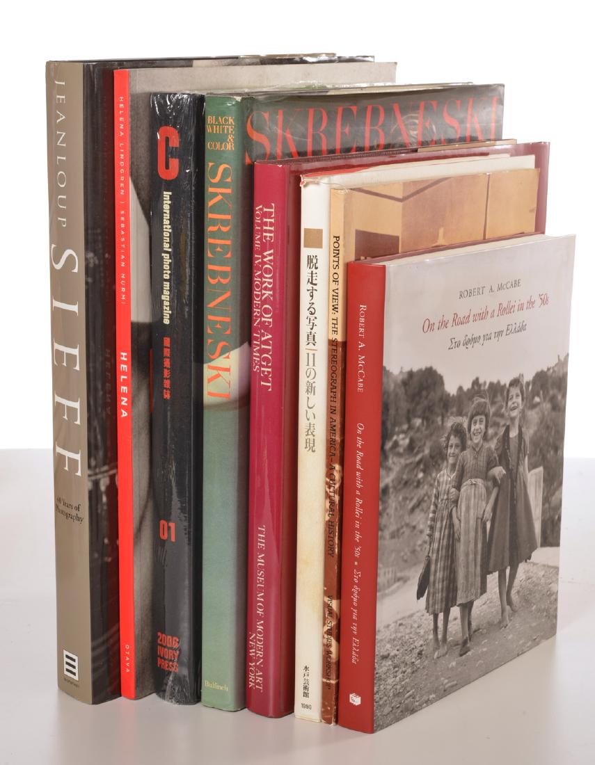 BOOKS: (8) Vols fine art photography: BOOKS: (8) Vols fine art photography, Eight volumes: 1) The Stereograph in America A Cultural History. The Visual Studies Workshop Press. 1979. Softcove,. 120 pages. 2) Beyond the Photographic Frame: 
