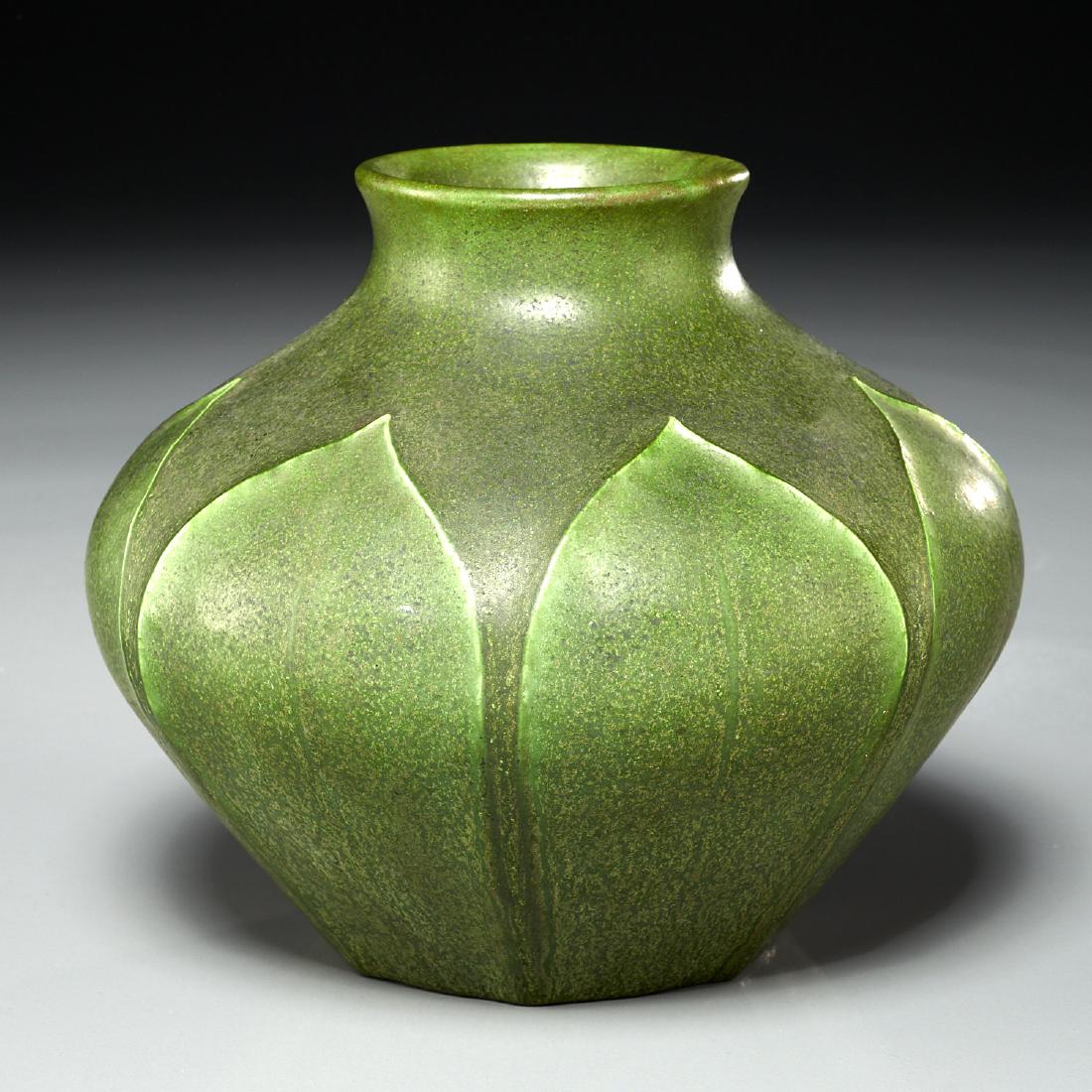 Grueby green leaf decorated vase (1 of 8)