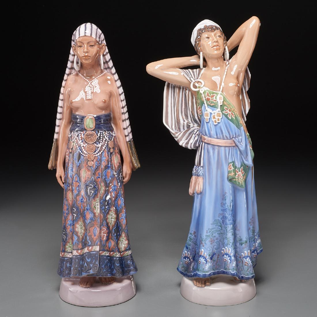 Pair Dahl Jensen porcelain Egyptian women (1 of 10)