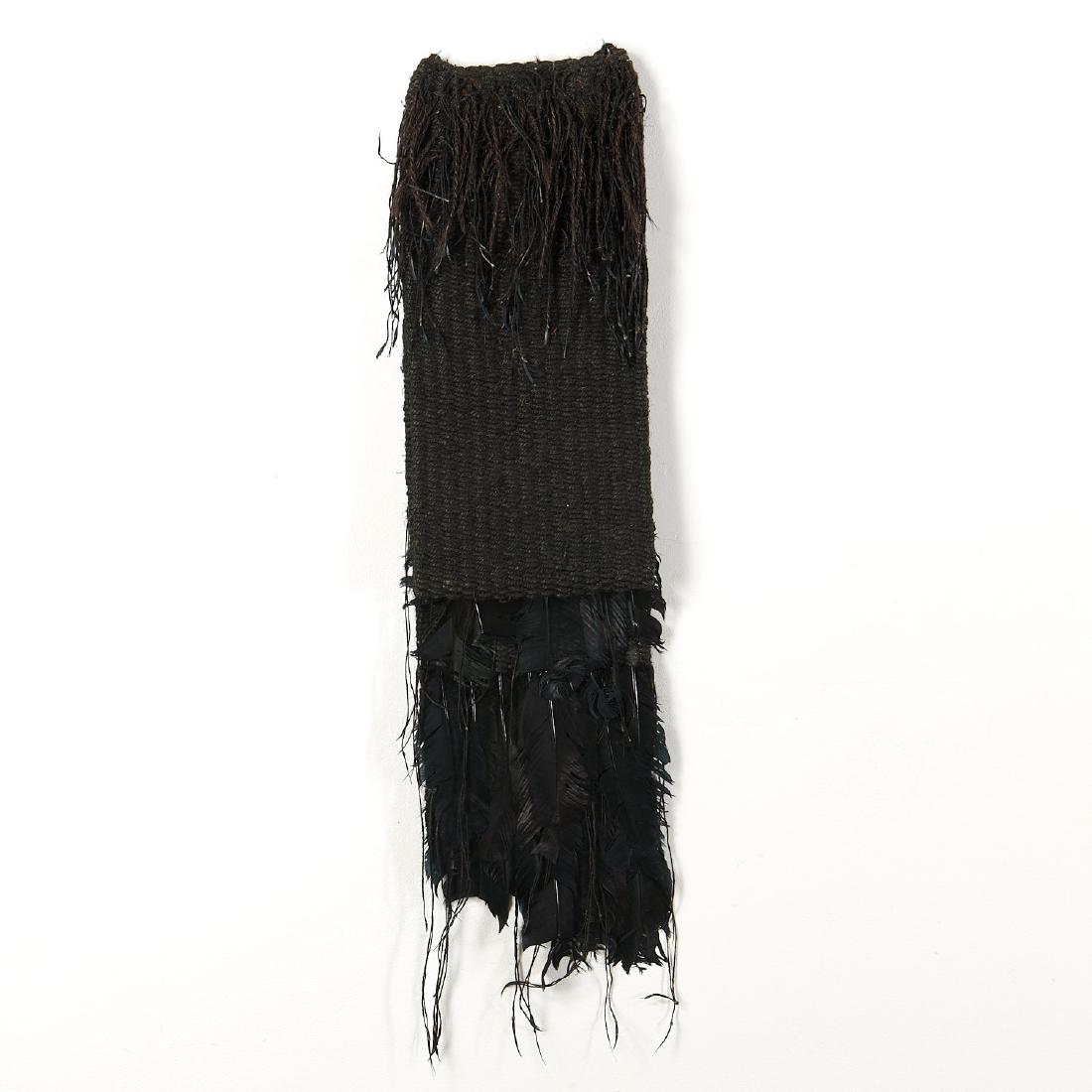 Sheila Hicks (style), Weaving with feathers (1 of 8)
