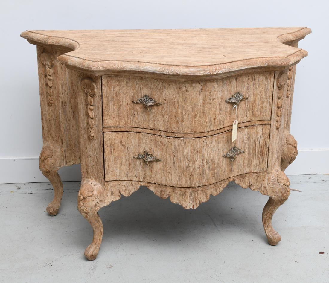 Decorator Italian style cerused wood commode (1 of 7)