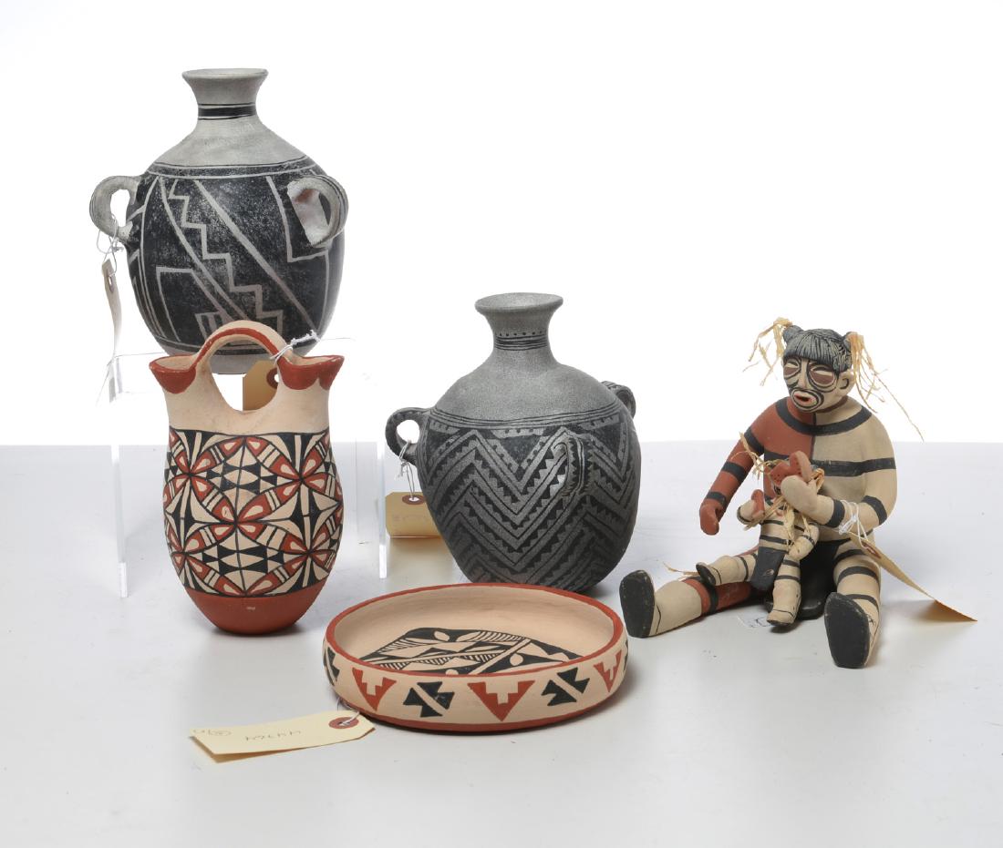 (5) piece Pueblo pottery grouping (1 of 12)