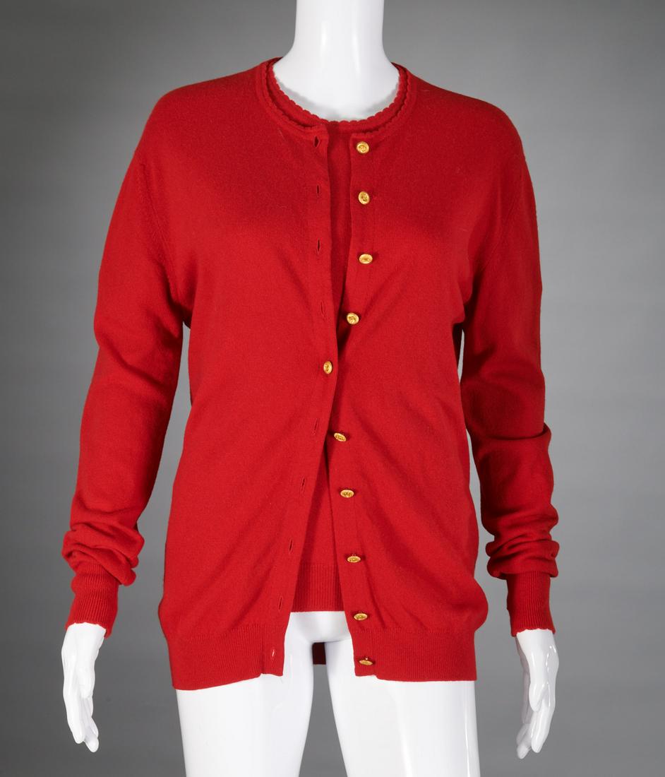 Chanel red cashmere sweater set (1 of 8)