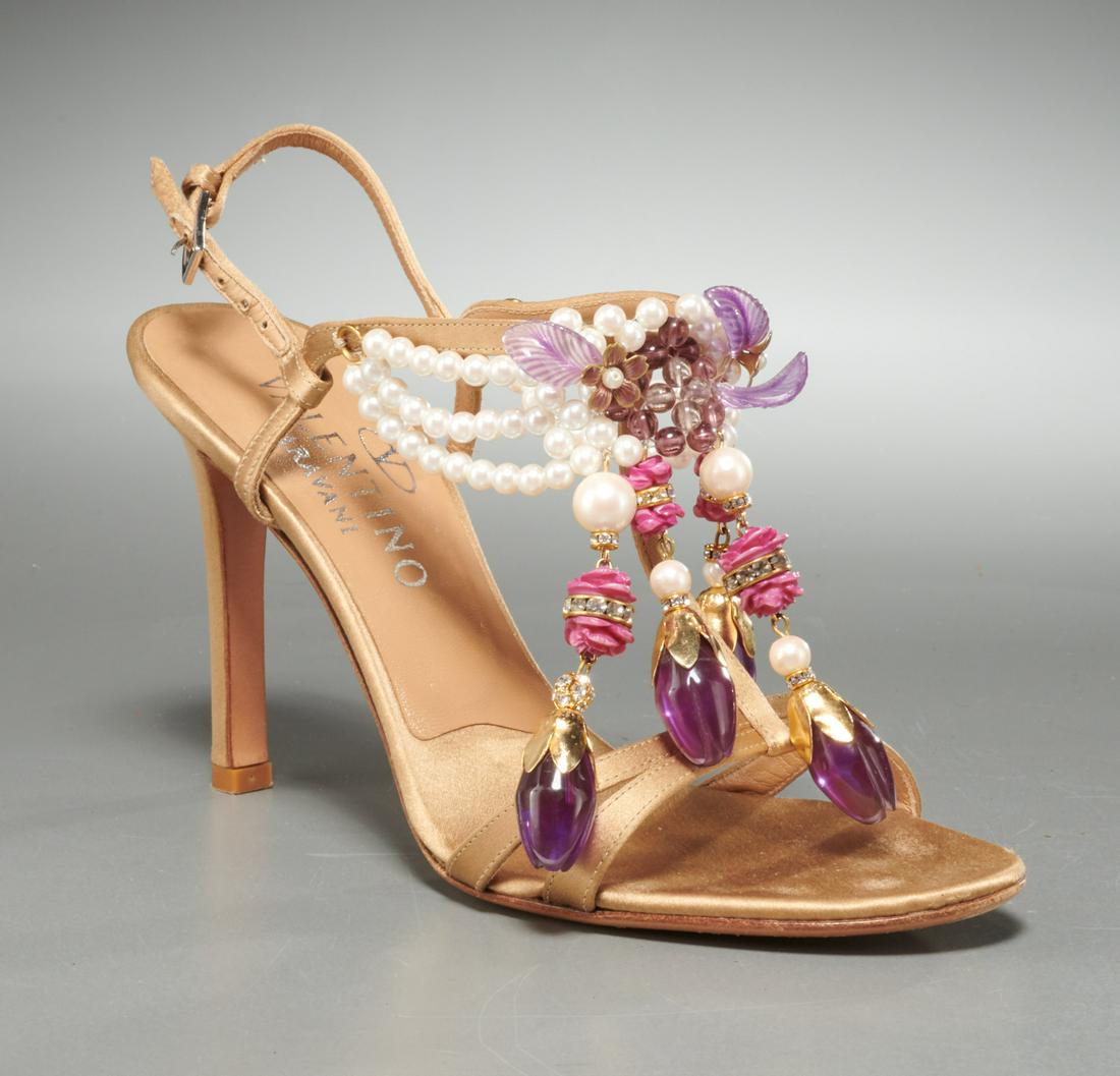 Garavani Valentino sandals (1 of 9)