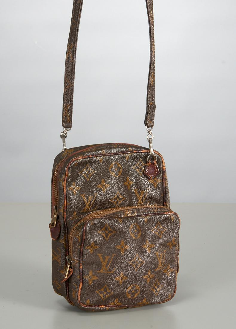 lv mini crossbody bag