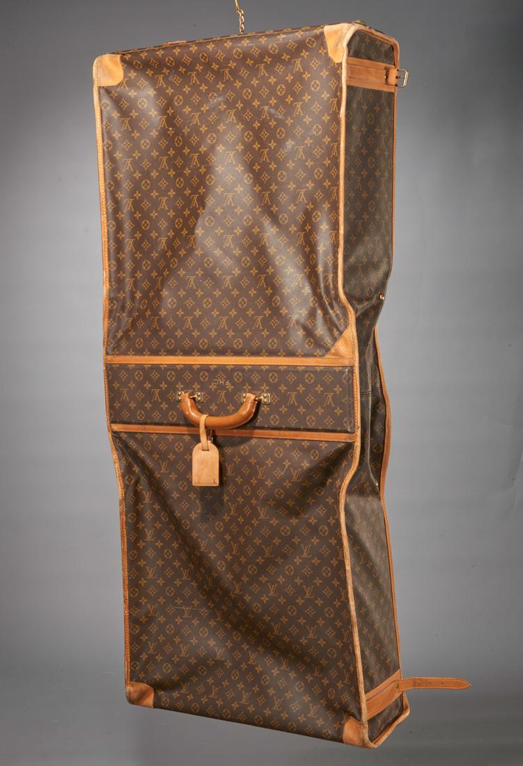 lv garment bag