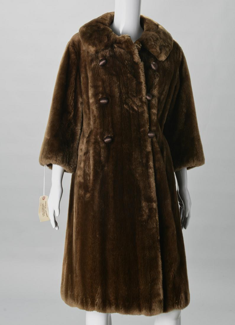 Ladies vintage sheared beaver coat (1 of 7)