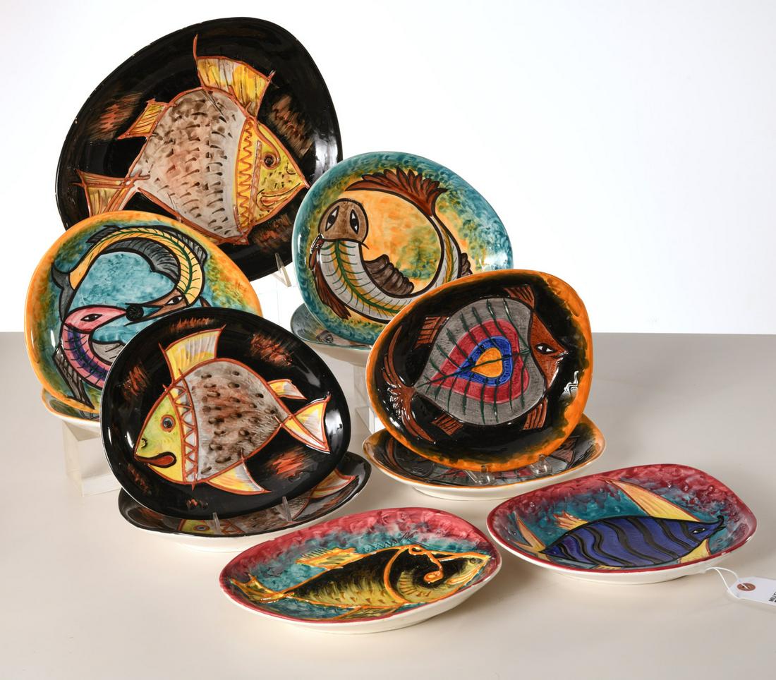 Mid-century Italian majolica fish set (1 of 9)