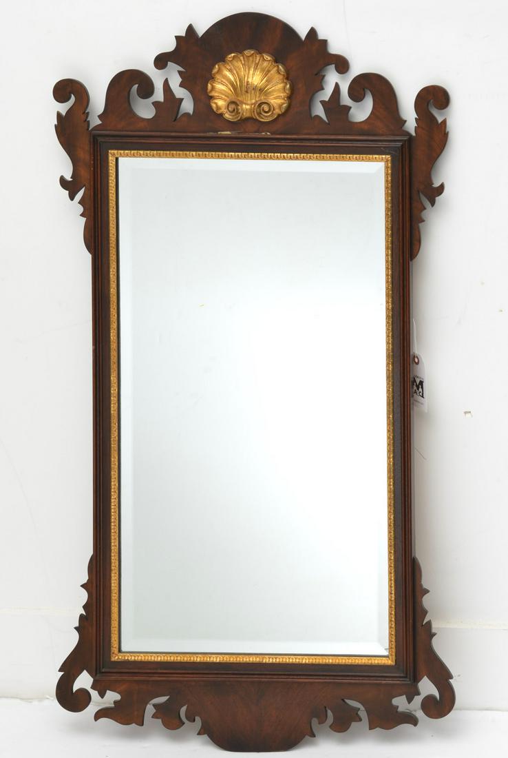 Henkel-Harris Chippendale style mirror (1 of 6)