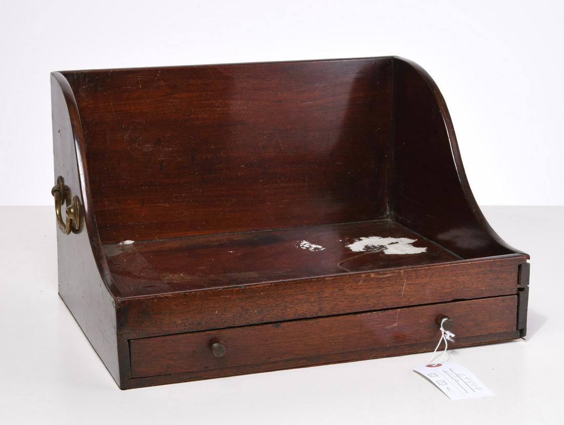 Good George III mahogany book stand (1 of 8)