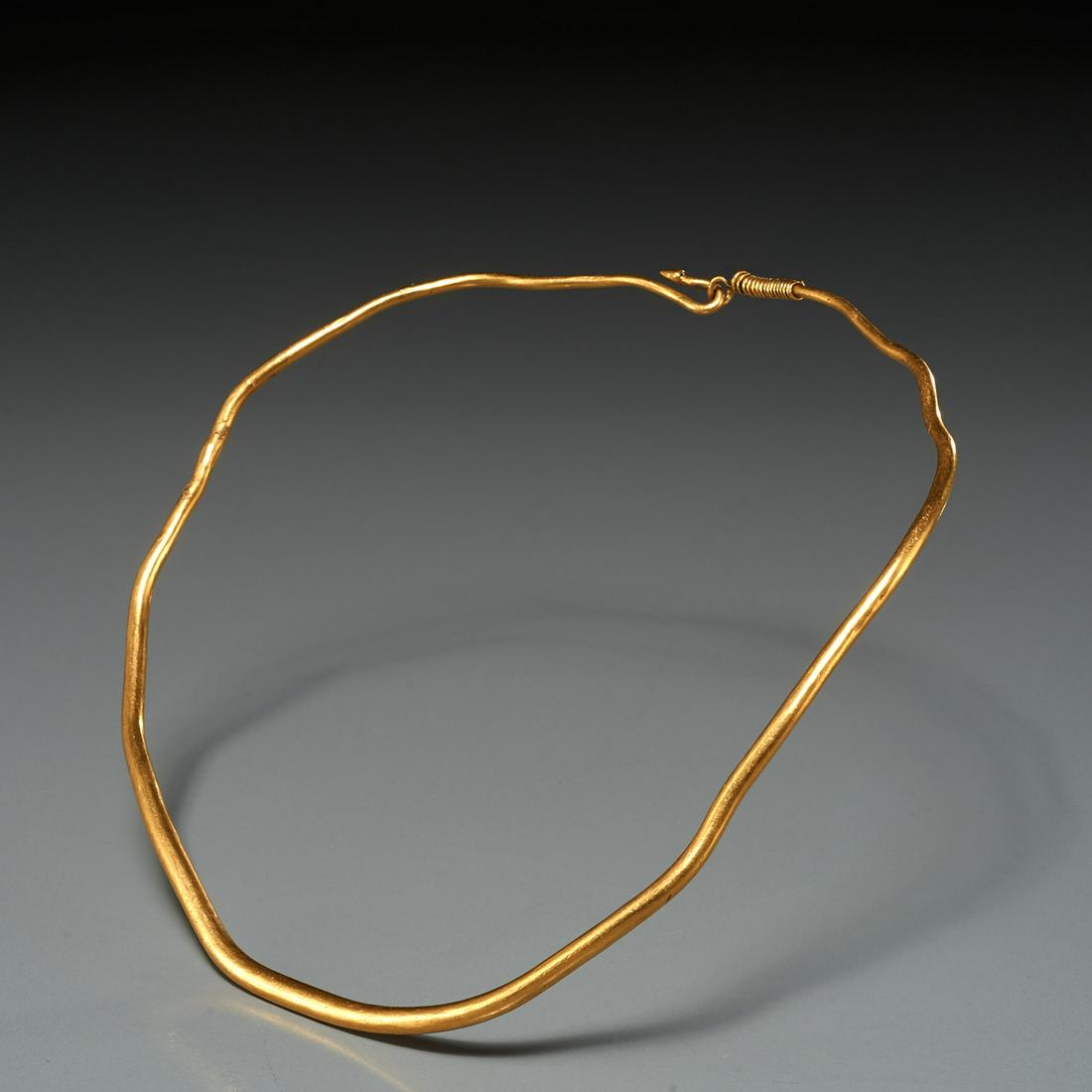 Ancient gold torque, possibly Celtic (1 of 6)