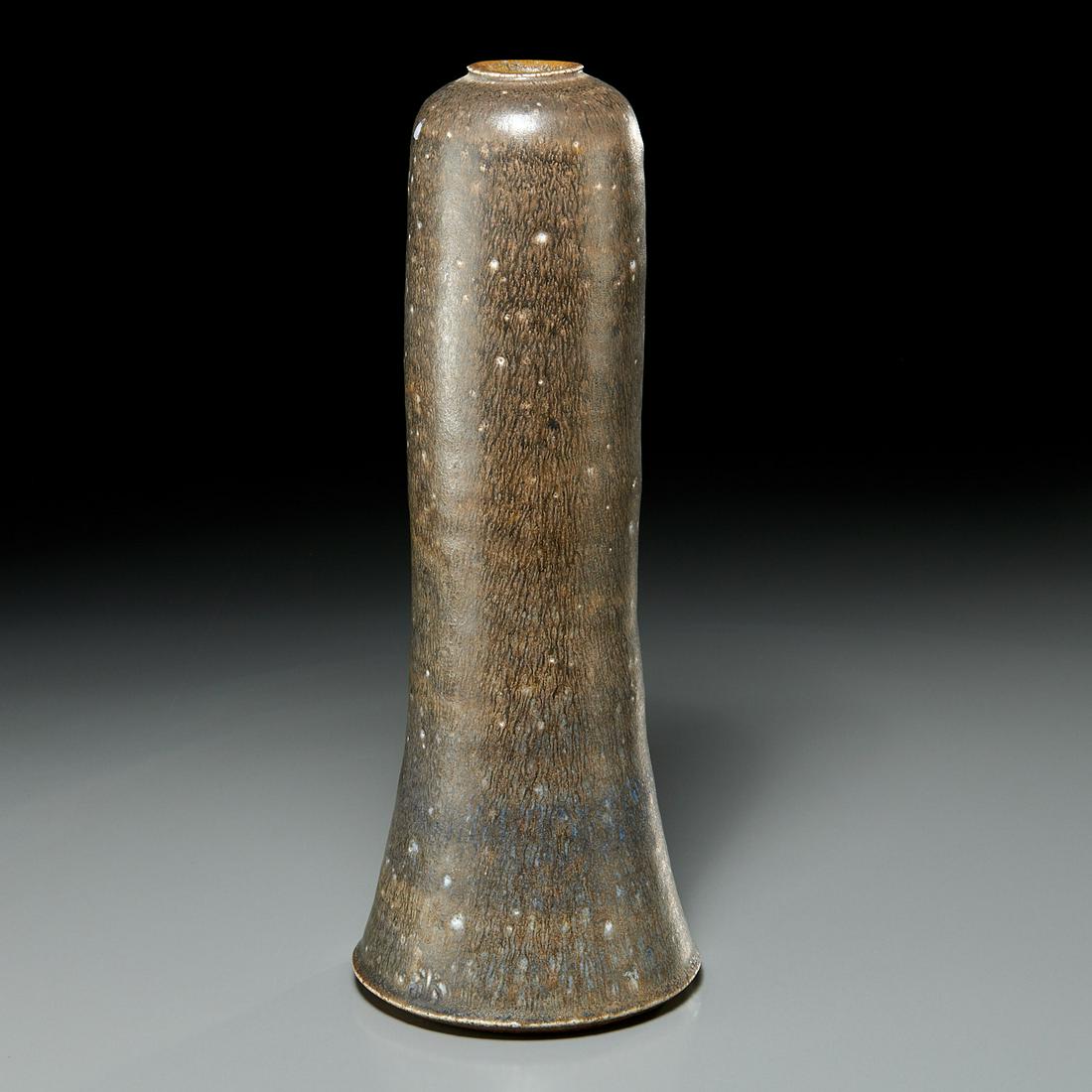 Karen Karnes, large conical ceramic vase (1 of 4)