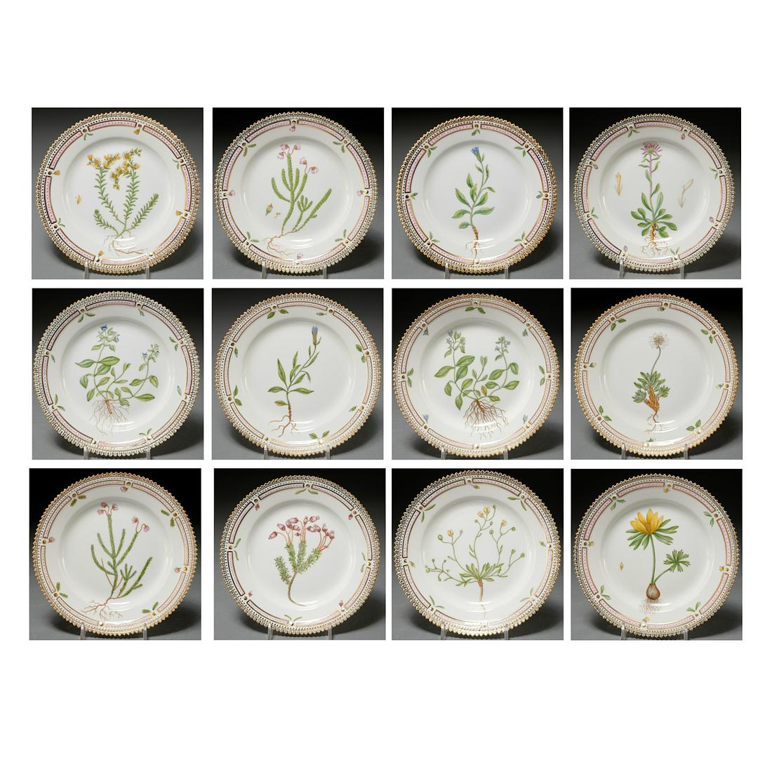 Set (12) Royal Copenhagen Flora Danica plates (1 of 8)