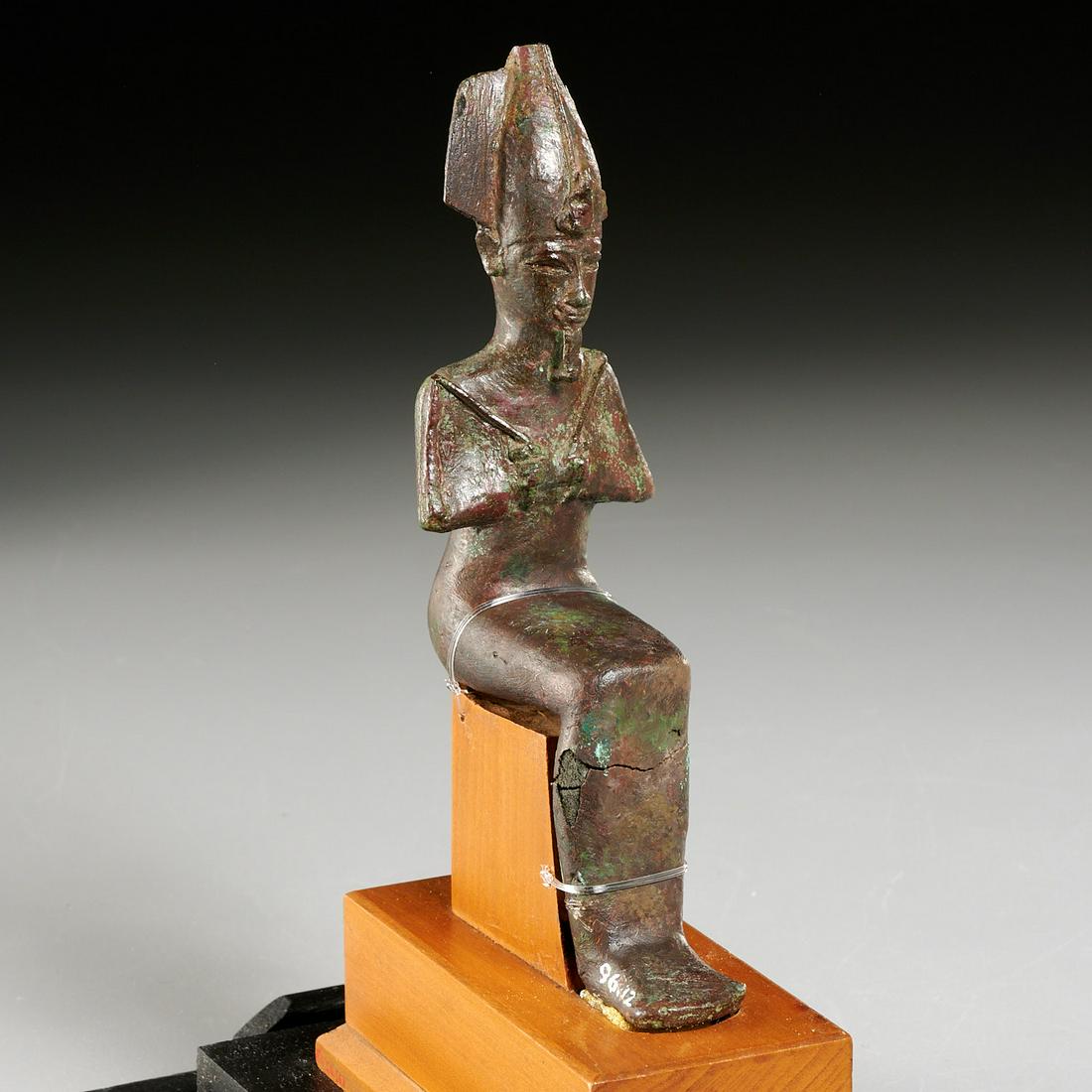 Ancient Egyptian bronze Osiris, ex-museum (1 of 5)