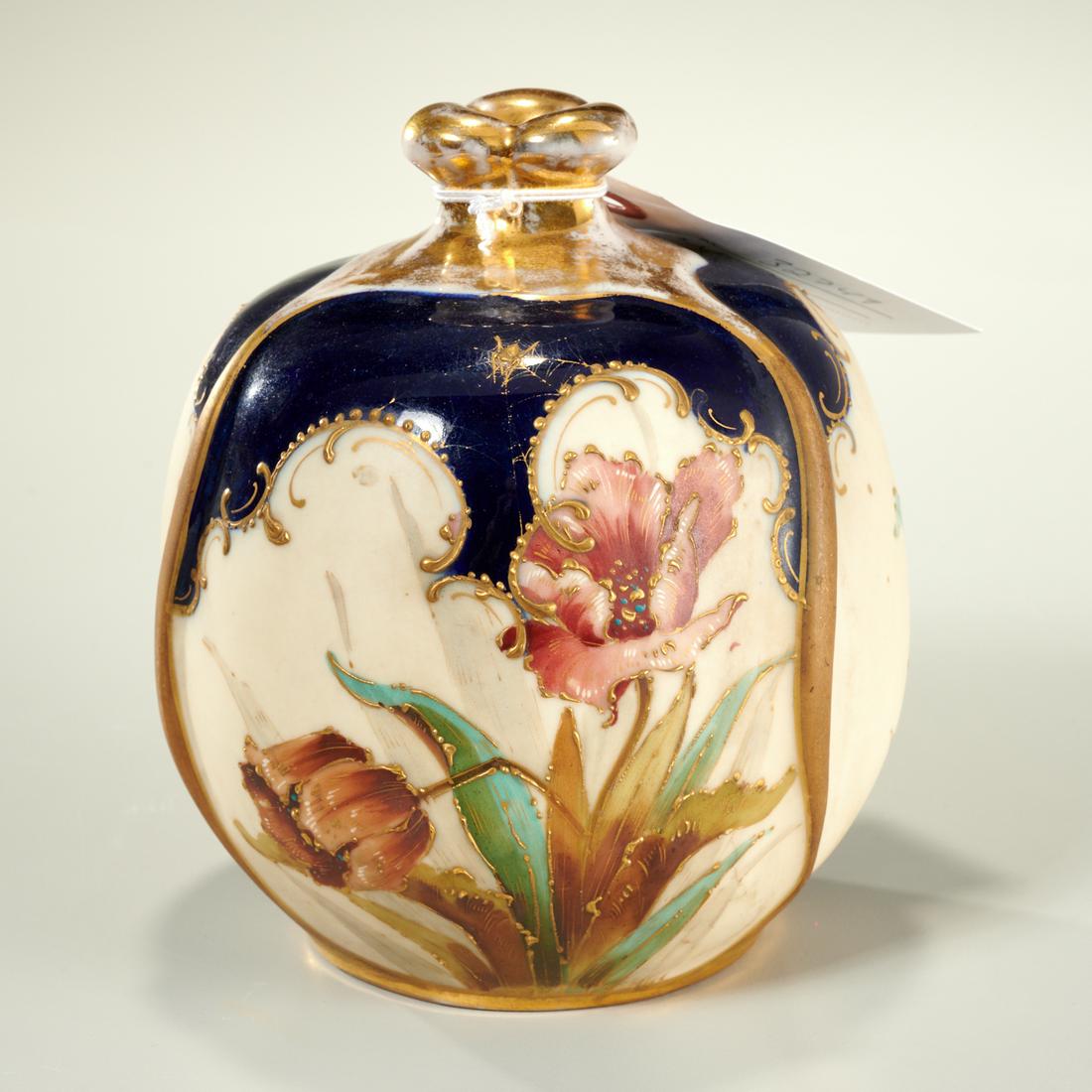 Riessner, Stellmacher, & Kessel Amphora vase (1 of 6)