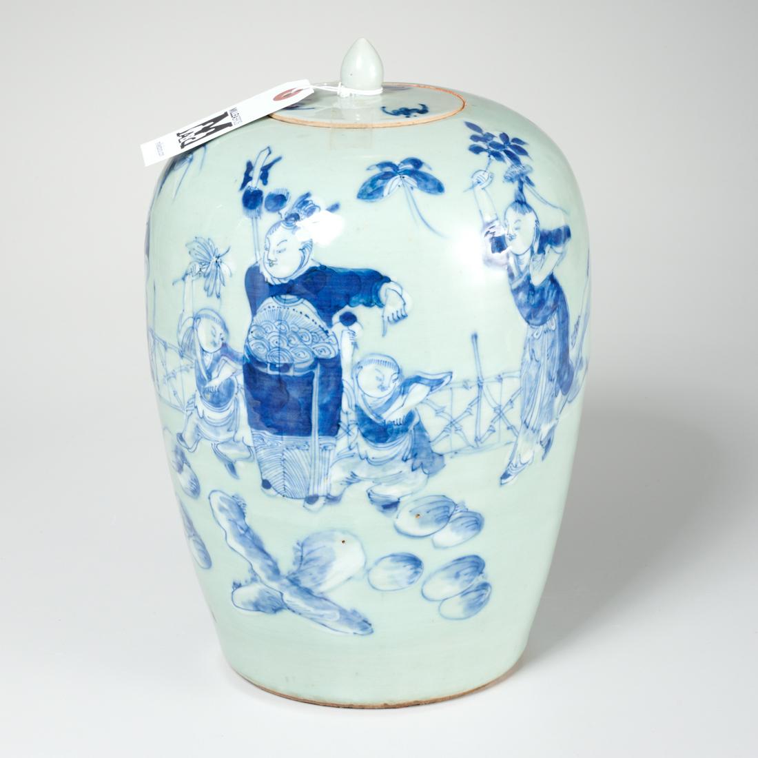 Chinese celadon porcelain ovoid jar and cover: Chinese celadon porcelain ovoid jar and cover, 19th/20th c., underglaze blue figural decoration, unmarked, 13"h x 9"w
