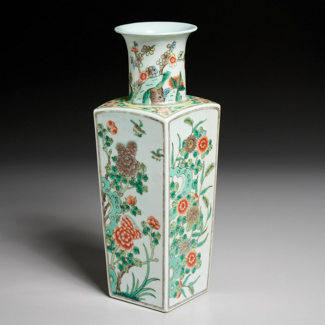 Chinese famille vert squared porcelain vase (1 of 5)