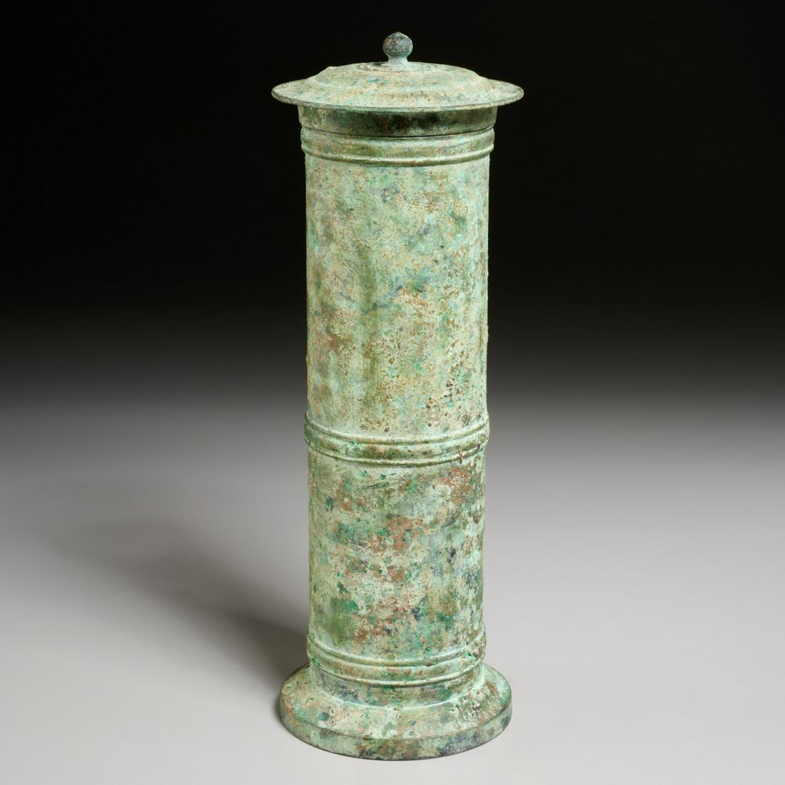 Asian archaic style verdigris bronze container (1 of 4)