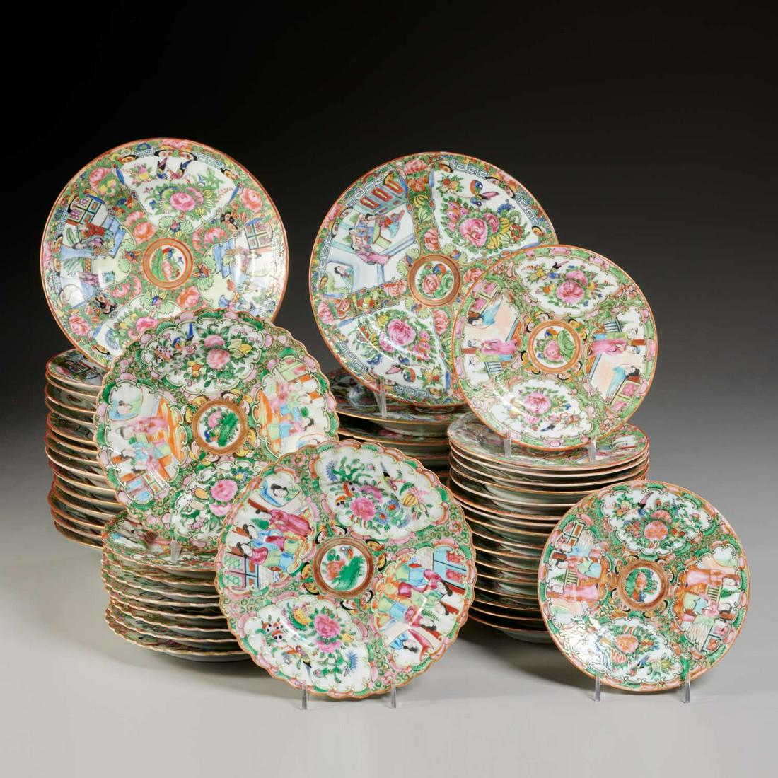 Assembled Chinese Export rose medallion service (1 of 8)