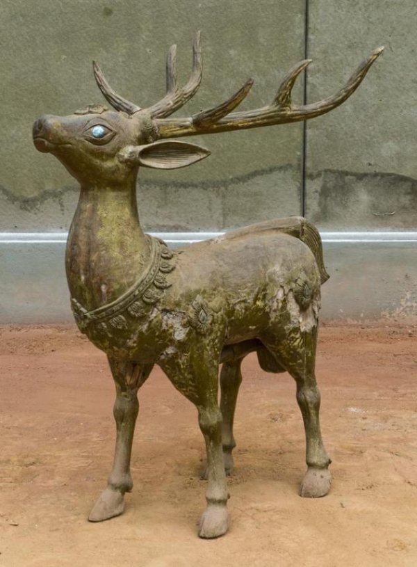 Antique Southeast Asian gilt and glass inlaid wood : Antique Southeast Asian gilt and glass inlaid wood stag, 19th Century, probably Burmese, modeled in a standing pose with 3-by-3 rack, 43"h x 33"l x 25"w Provenance: The Doris Duke Foundation