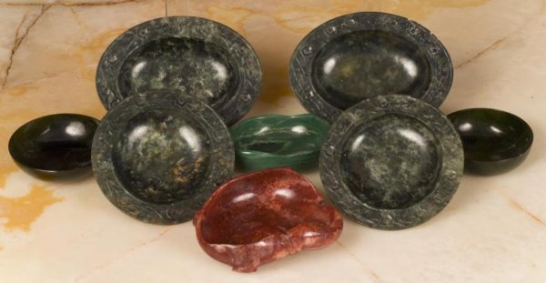 Group antique Chinese jade and hardstone coupes an: Group antique Chinese jade and hardstone coupes and bowls, 19/20th Century, (8) pieces, largest: 5"l x 4"w, smallest: 0.75"h x 2.75"dia. Provenance: The Doris Duke Charitable Foundation