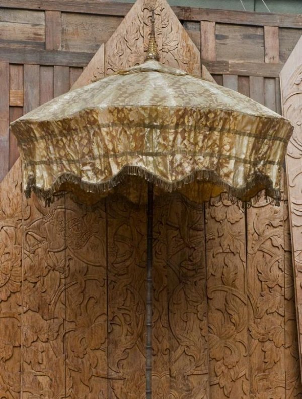 Antique Thai silk and silver mounted umbrella: Antique Thai silk and silver mounted umbrella, 20th Century, with mirror inlaid giltwood finial, approx. 106"h x 57"dia. Provenance: The Doris Duke Foundation