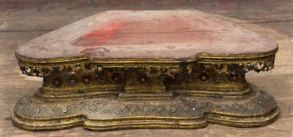 Antique Thai giltwood pedestal: Antique Thai giltwood pedestal, 19th Century, of shaped and molded form set with polychrome mirror tiles and pierced apron, 7"h x 24.5"w x 15.5"d Provenance: The Doris Duke Foundation