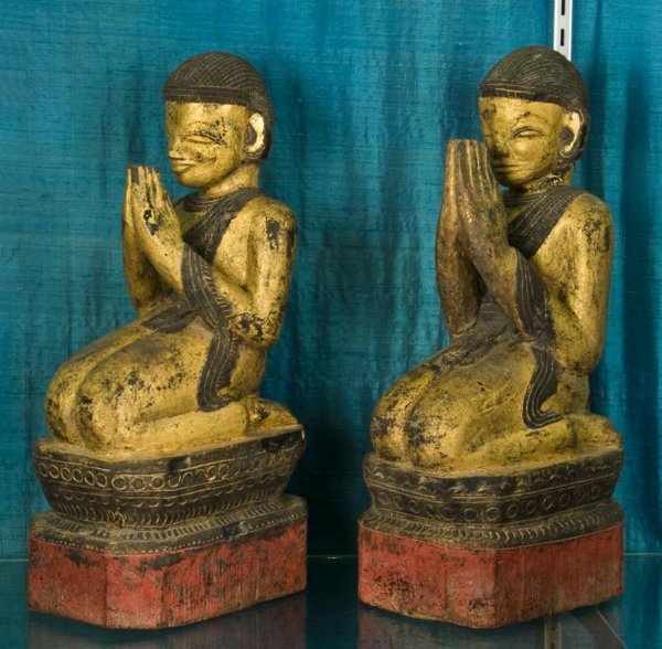 Pair antique Burmese carved and giltwood monks: Pair antique Burmese carved and giltwood monks, 19th Century, each in a kneeling pose with hands clasped in prayer, approx. 16.5"h x 5.75"w x 8"d Provenance: The Doris Duke Foundation
