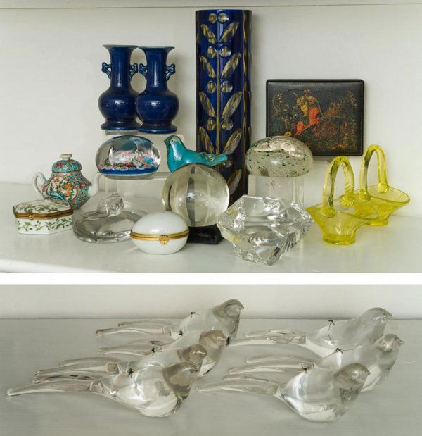 Group miscellaneous Steuben glass and porcelain de: Group miscellaneous Steuben glass and porcelain decorative objects, 19th/20th Century, including: (1) Russian lacquer box; (1) Tiffany & Co. Private Stock box; (2) glass paperweights; (1) glass scorpi