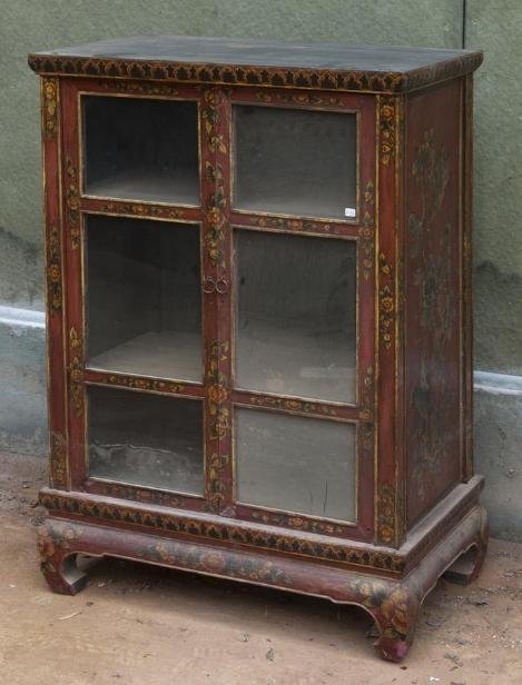Antique Southeast Asian lacquered manuscript cabine: Antique Southeast Asian lacquered manuscript cabinet, 19th century, decorated on all sides with Chinese style motifs, 41"h x 29"w x 16.5"d Provenance: Doris Duke's Southeast Asian Art Collection