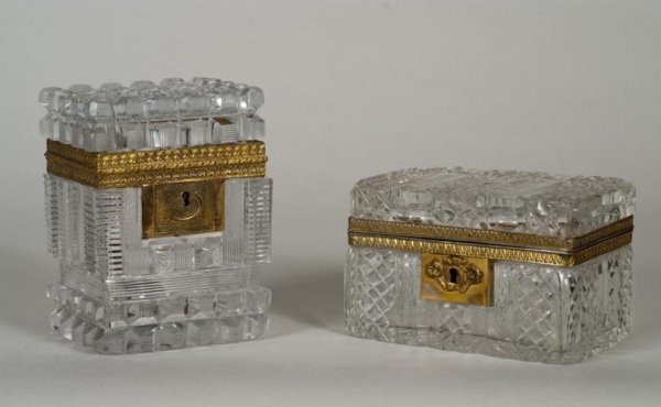(2) antique Baccarat bronze mounted cut crystal ca: (2) antique Baccarat bronze mounted cut crystal caskets, 19/20th century, rectangular in shape with bronze frames and locking lids, 5.25"h x 3.75"w x 3"d and 3.25"h x 5.25"l x 3.5"d