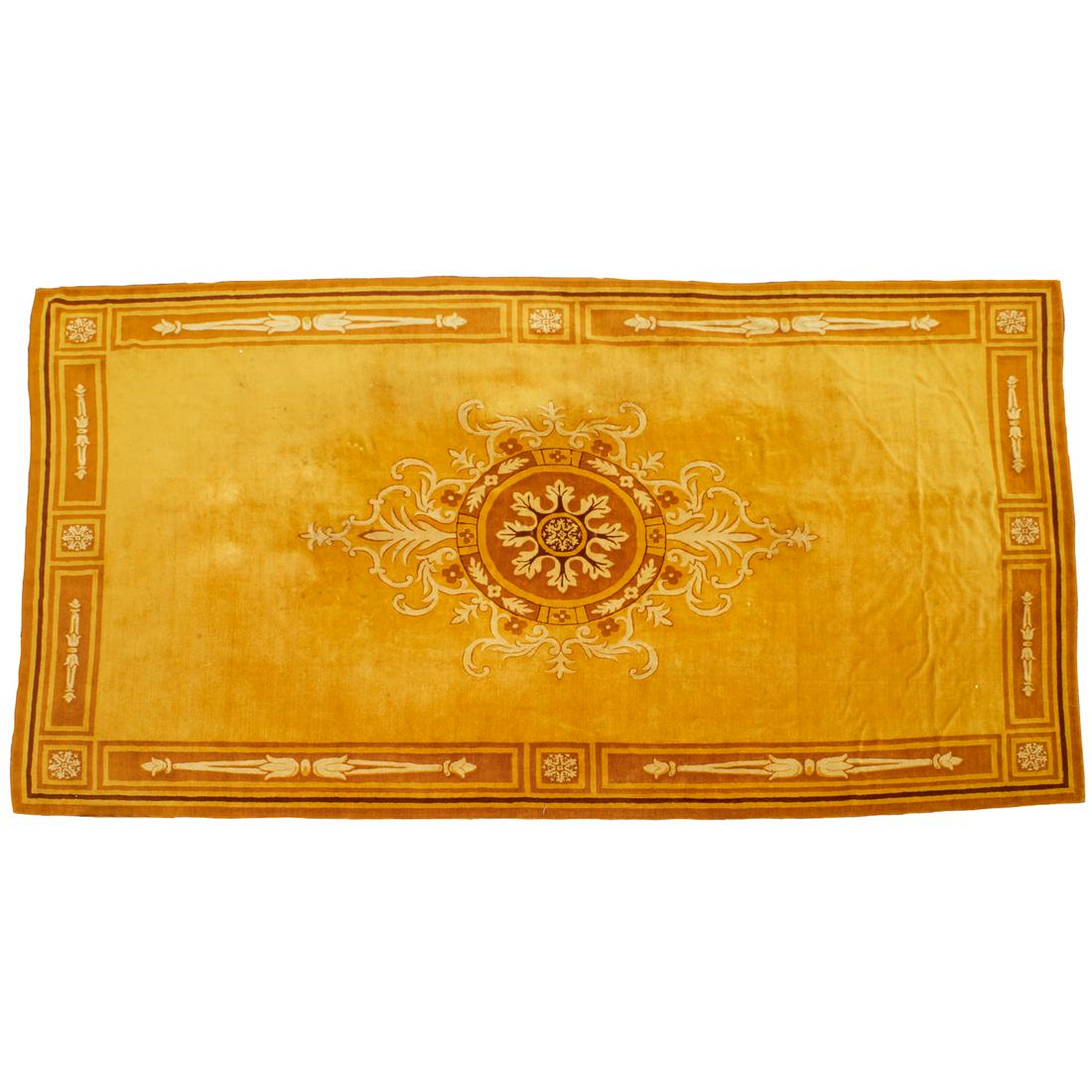 Palatial Savonnerie style carpet (1 of 6)