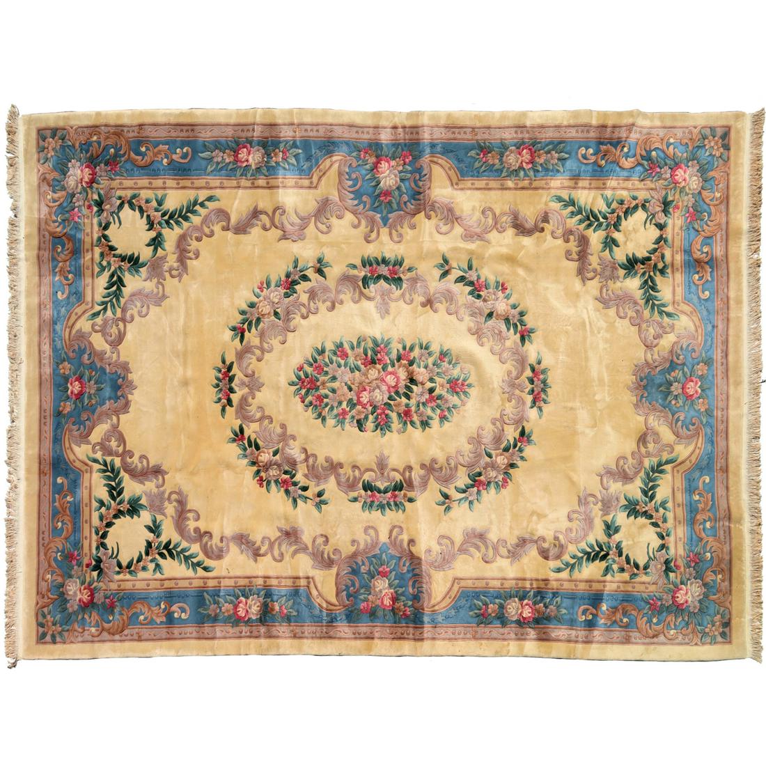 Palatial Chinese carved pile carpet (1 of 7)