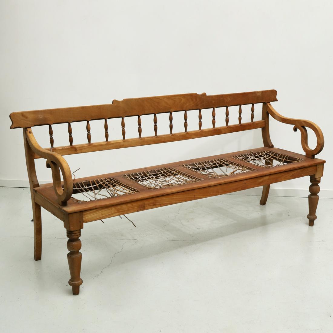 Anglo-Indian carved spindle back settee (1 of 8)