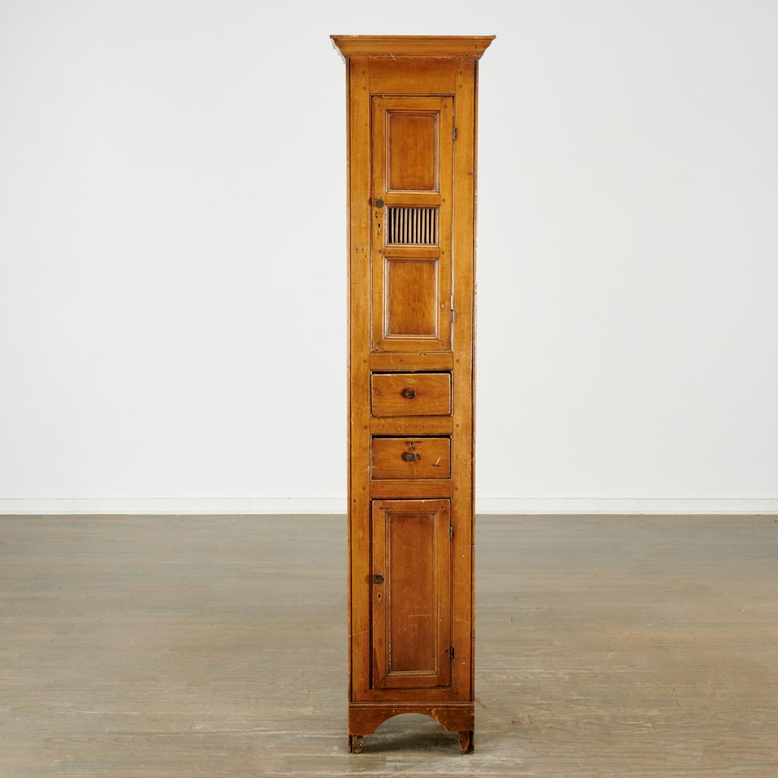 Unusual American narrow pine cabinet (1 of 6)