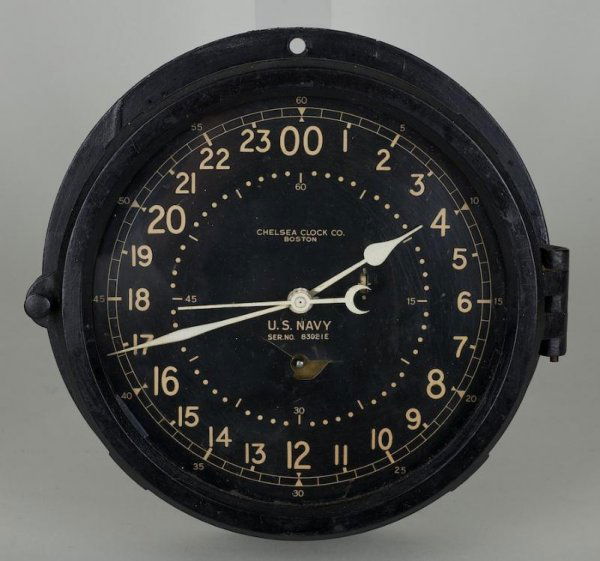580 Large Chelsea U.S. Navy ship clock in Bakelite cas May 22, 2010