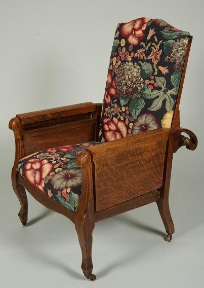 Hunzinger oak reclining chair with collapsible arm: Hunzinger oak reclining chair with collapsible armrests, Circa 1899, 44"h x 45"w x 31"d (open) Provenance: Fawn Hill Farm, Morristown, NJ