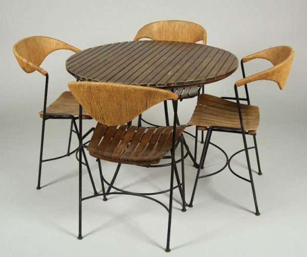 Arthur Umanoff for Raymor dining table and chairs: Arthur Umanoff for Raymor dining table and chairs, 20th century, incl. (1) table and (4) chairs, table: 29.5"h x 36"dia. Provenance: Fawn Hill Farm, Morristown, NJ