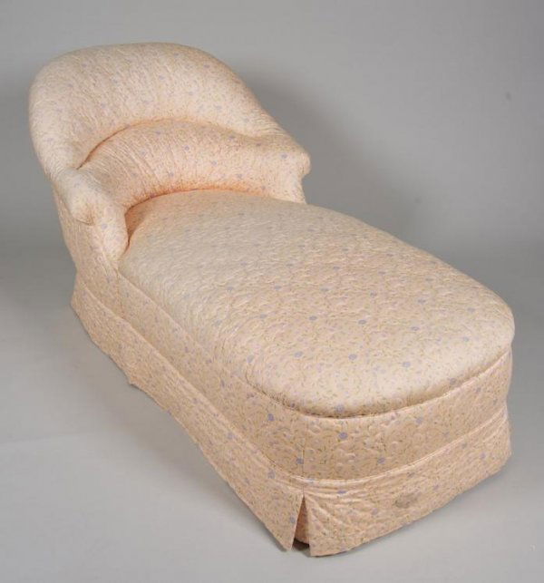 Decorator upholstered chaise longue: Decorator upholstered chaise longue, 20th century, 32"h x 72"l x 28"w Provenance: Fawn Hill Farm, Morristown, NJ