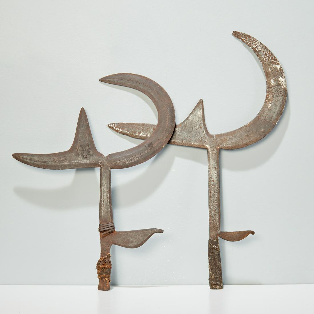 Sara Peoples, (2)  throwing knives, exhibited (1 of 6)