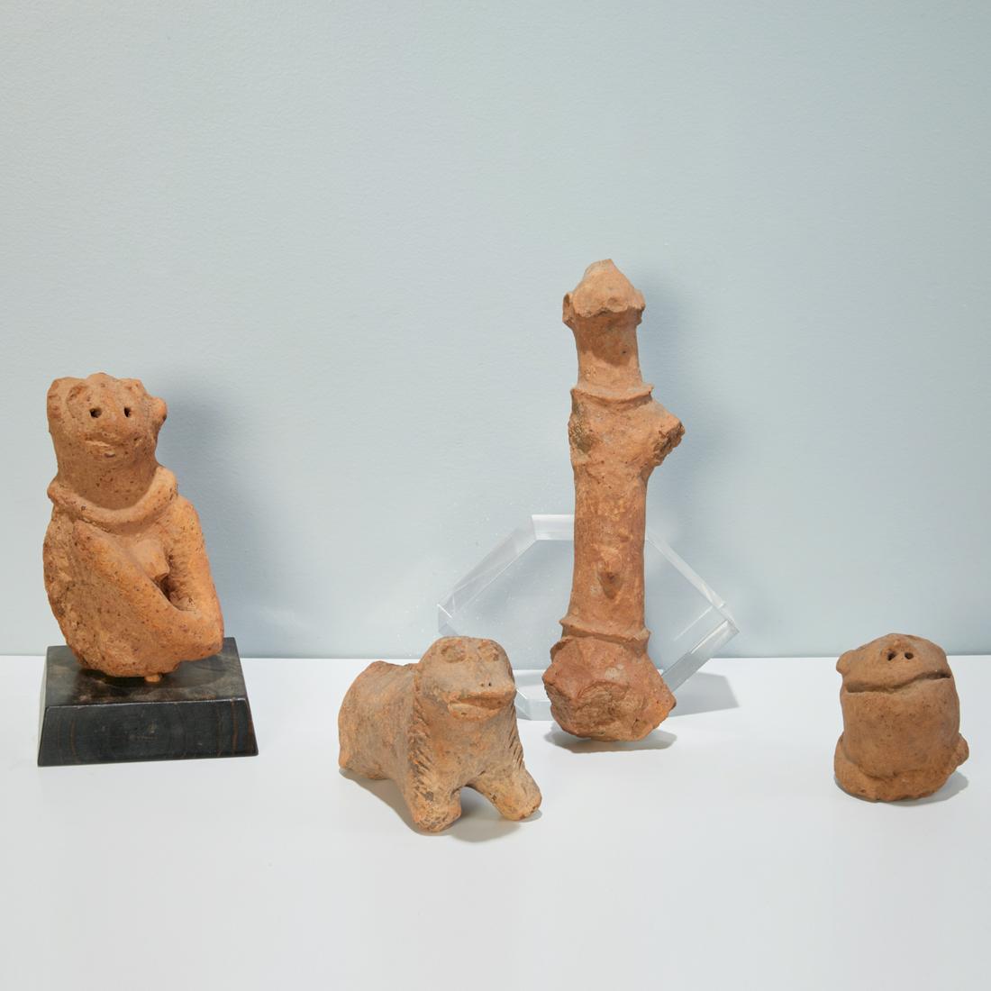Djenne/Tenenkun Culture, (4) terracotta figures (1 of 4)