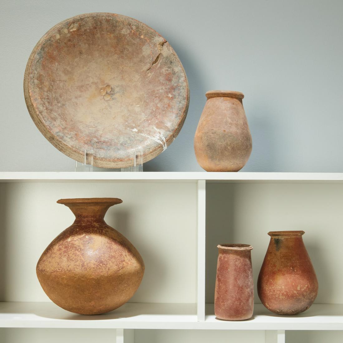 Djenne Culture, (5) terracotta vessels (1 of 8)