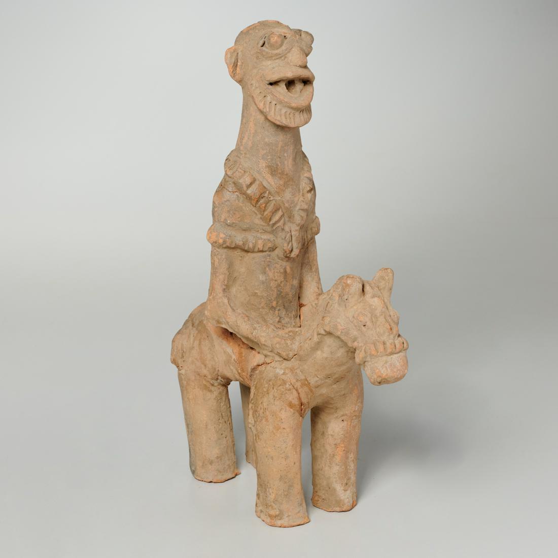 Koma-Bulsa Culture , rare equestrian figure (1 of 5)