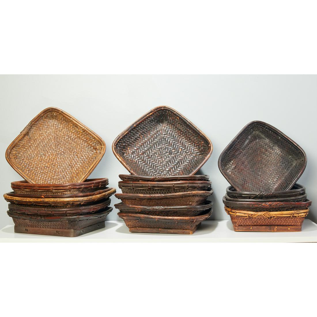 Kuba Peoples, collection woven basket trays (1 of 6)